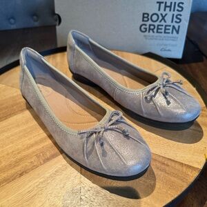 Clarks Women's Shimmering Silver Loafers